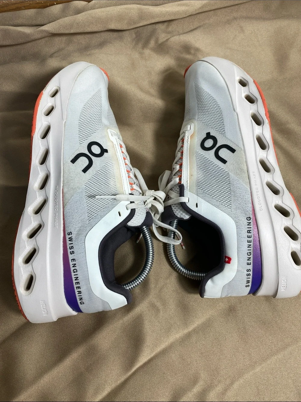 ON Running Women's Cloud Surfer Next White size 9 W